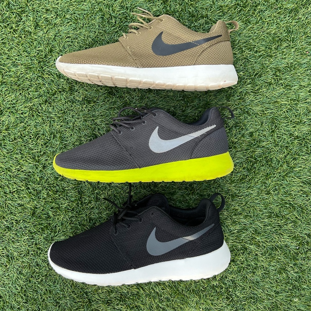 Nike Roshe Run 3 pairs